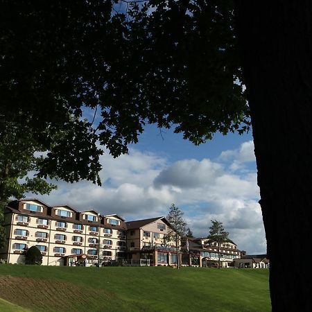 גלנה Chestnut Mountain Resort מראה חיצוני תמונה
