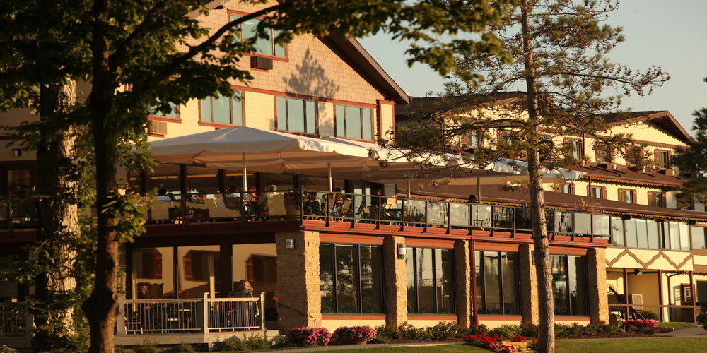 גלנה Chestnut Mountain Resort מראה חיצוני תמונה