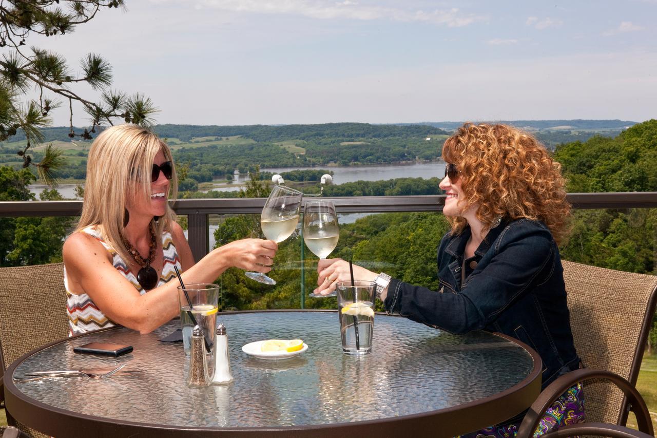 גלנה Chestnut Mountain Resort מראה חיצוני תמונה