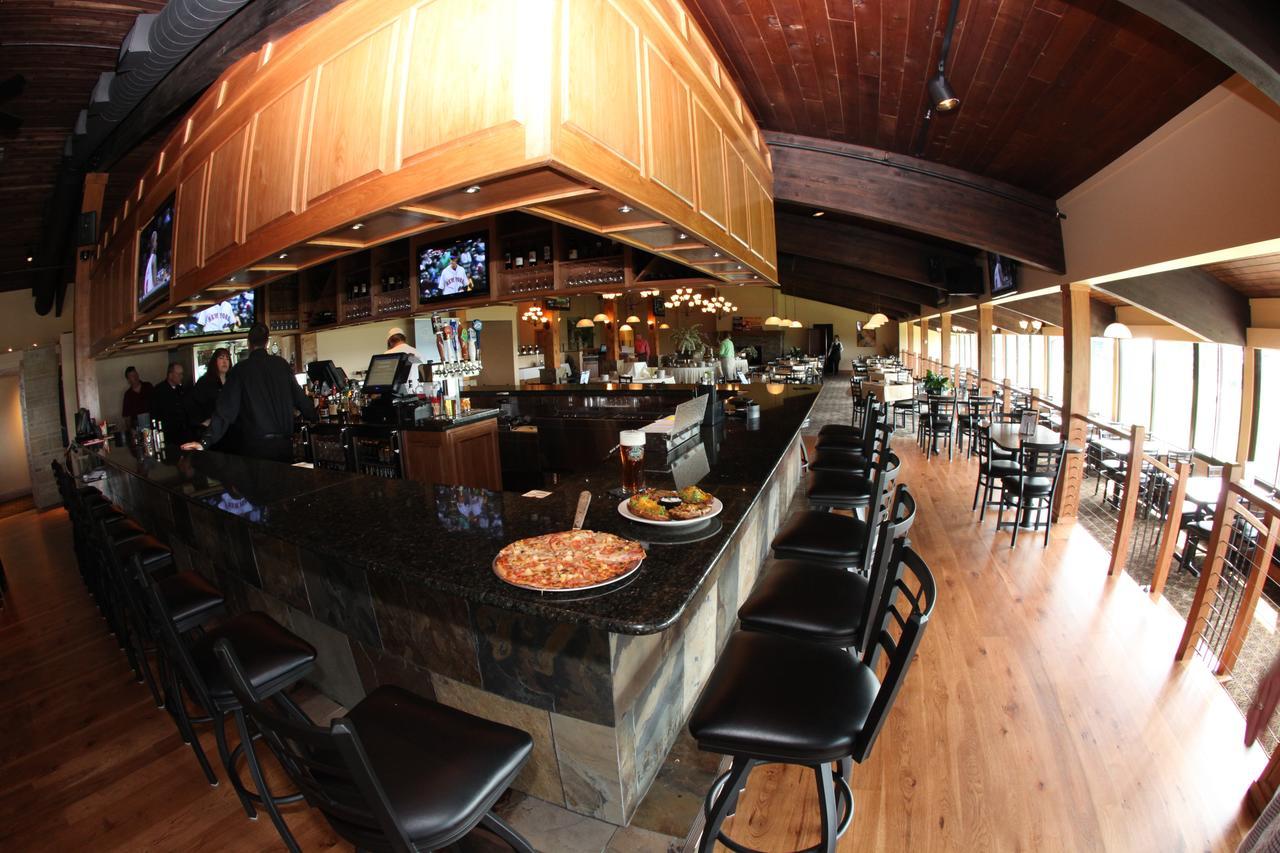 גלנה Chestnut Mountain Resort מראה חיצוני תמונה